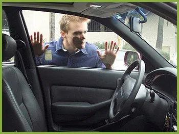 Central Lock Key Store Southfield, MI 248-518-0010 - 19-car-lock-out